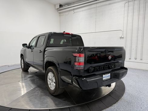 Used 2023 Nissan Frontier SV w/ SV Convenience Package image 5