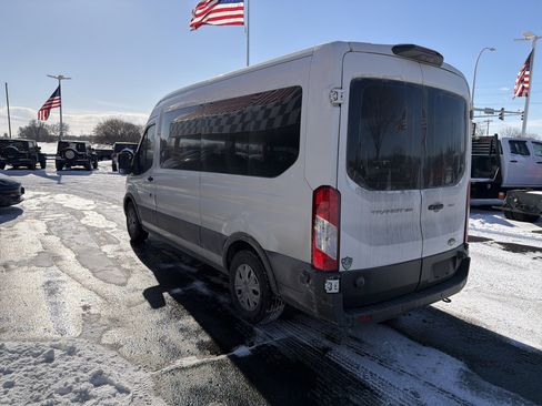 Used 2020 Ford Transit 350 XLT image 2