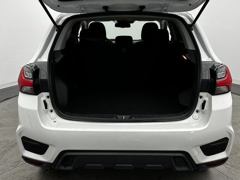 Used 2021 Mitsubishi Outlander Sport ES image 29