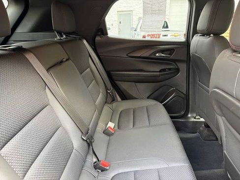 Certified 2023 Chevrolet TrailBlazer RS w/ Convenience Package AWD/4WD image 24