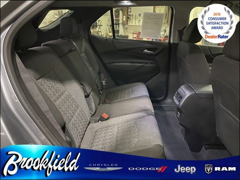 Used 2023 Chevrolet Equinox LT w/ Driver Convenience Package AWD/4WD image 18