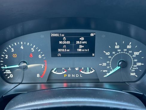 Used 2022 Ford Escape SE w/ SE Sport Appearance Package image 11