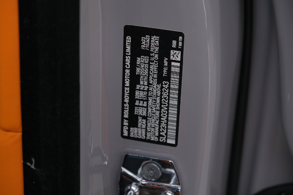 Used 2027 Rolls-Royce Cullinan AWD/4WD image 39