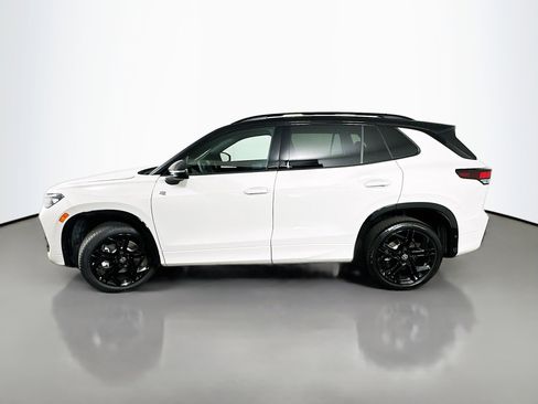 New 2026 Volkswagen Tiguan SE R-Line AWD/4WD image 4