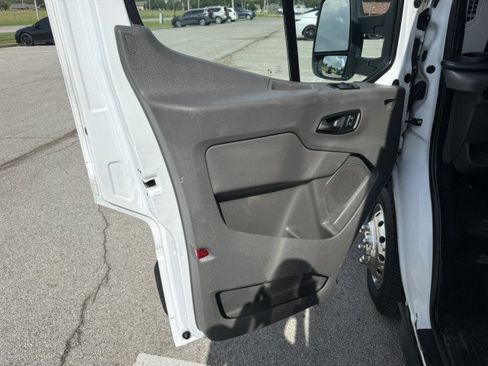Used 2022 Ford Transit 350 RWD image 26