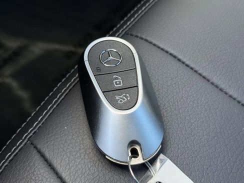 Used 2024 Mercedes-Benz CLE 300 4MATIC Coupe image 35