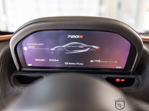 Used 2018 McLaren 720S Luxury image 23