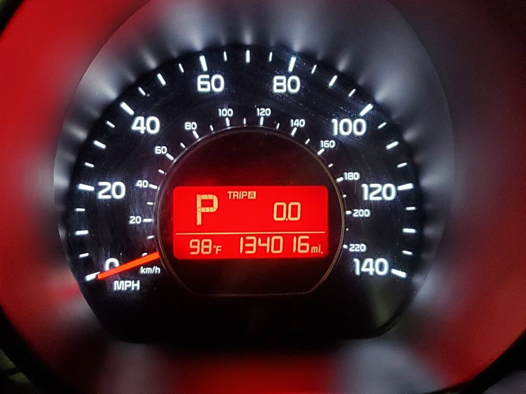 Used 2016 Kia Soul FWD image 29