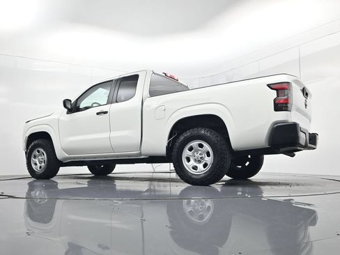 Used 2024 Nissan Frontier S AWD/4WD image 36
