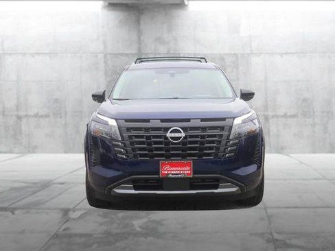 New 2026 Nissan Pathfinder Platinum AWD/4WD image 4