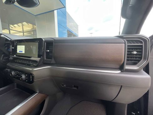 Certified 2024 Chevrolet Silverado 3500 High Country w/ High Country Premium Package image 29