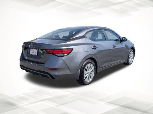 Certified 2025 Nissan Sentra S image 3