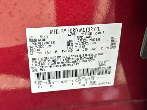 Used 2017 Ford Edge Titanium w/ Equipment Group 302A AWD/4WD image 30