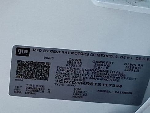 New 2026 Chevrolet Equinox EV LT AWD/4WD image 20