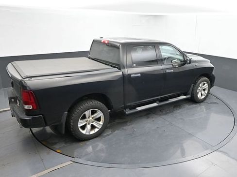 Used 2015 RAM 1500 Express AWD/4WD image 12