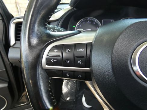 Used 2020 Lexus RX 350L FWD w/ Premium Package image 69