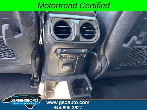 Used 2022 Jeep Gladiator Mojave w/ LED Lighting Group AWD/4WD image 27