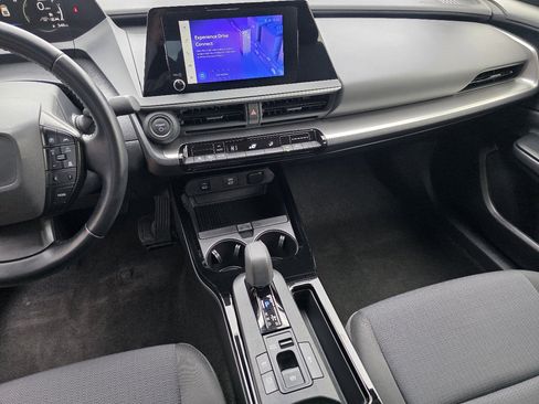 Used 2024 Toyota Prius Limited image 16