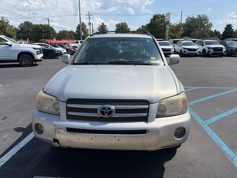Used 2006 Toyota Highlander 4WD Hybrid w/ Pkg #1 image 2