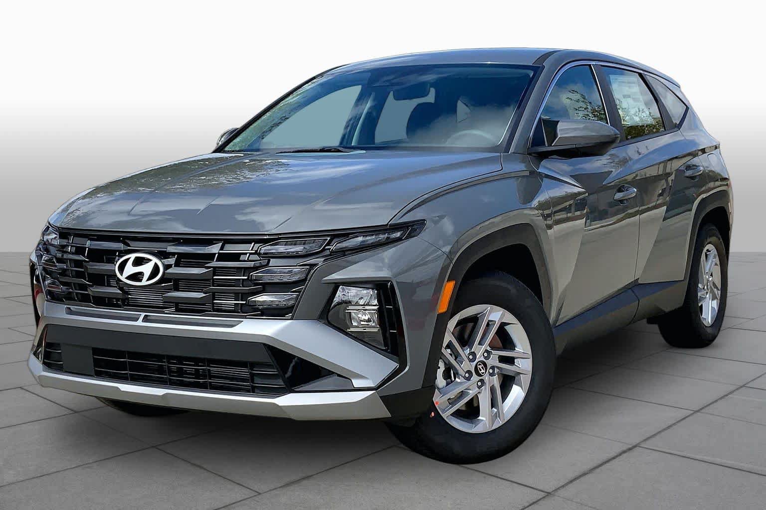 New 2026 Hyundai Tucson SE FWD image 1