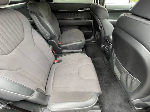 Used 2025 Hyundai Palisade Calligraphy AWD/4WD image 18