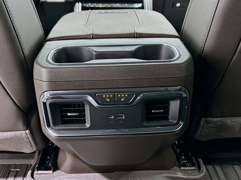 New 2026 GMC Sierra 2500 Denali w/ Denali Reserve Package AWD/4WD image 30