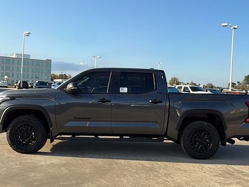 New 2026 Toyota Tundra SR5 AWD/4WD image 9