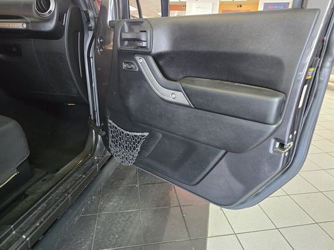 Used 2016 Jeep Wrangler Sport w/ Quick Order Package 24S image 14