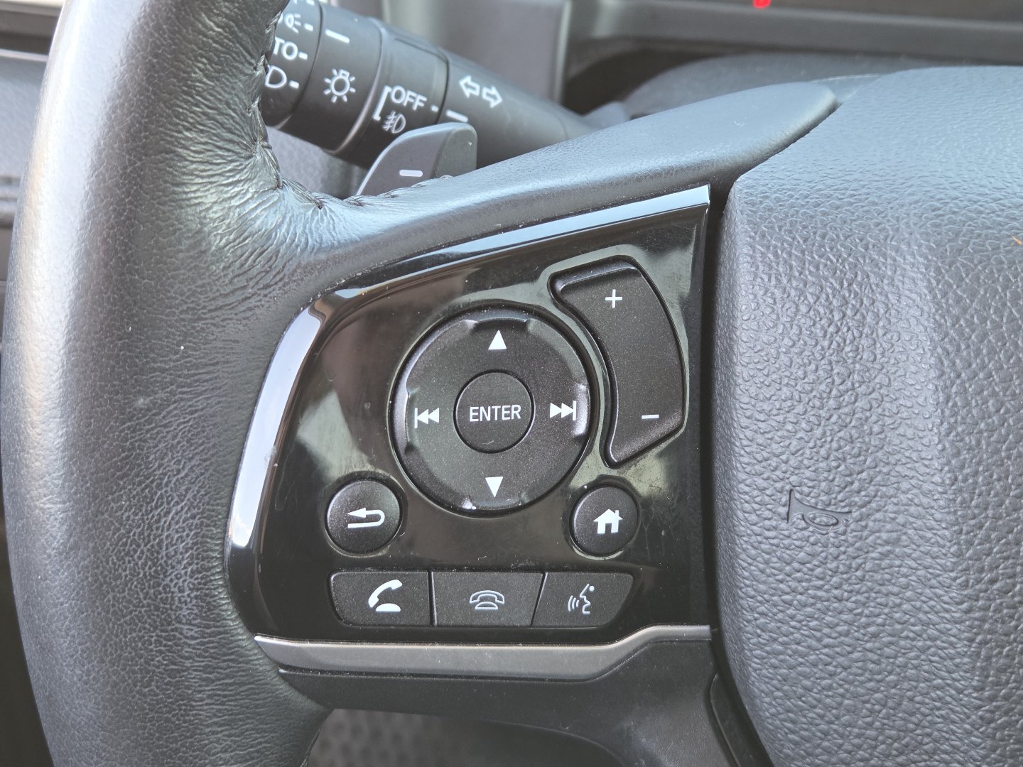 Used 2024 Honda Odyssey Touring image 32