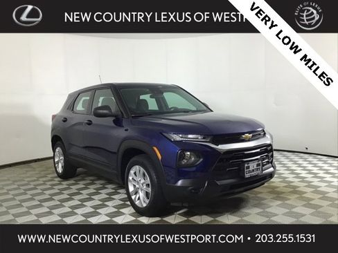 Used 2022 Chevrolet TrailBlazer LS image 1