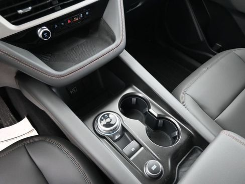 New 2026 Ford Explorer Active w/ Active Comfort Package AWD/4WD image 32