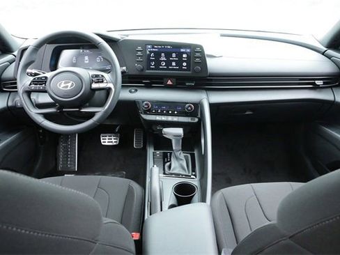 Certified 2026 Hyundai Elantra Sport image 21