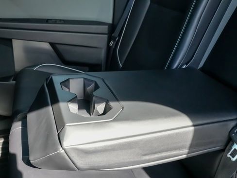 Used 2024 Tesla Cybertruck Cyberbeast image 18