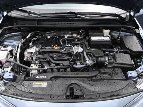 Used 2026 Toyota Corolla LE FWD image 24