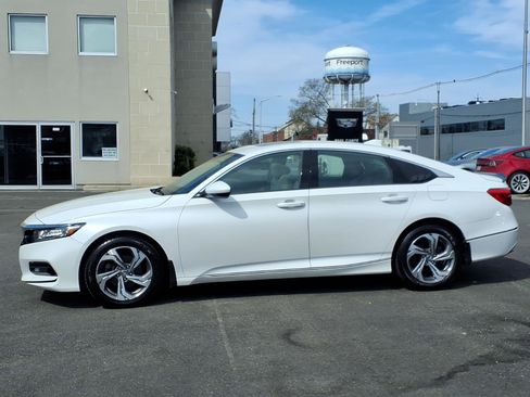 Used 2020 Honda Accord EX image 8