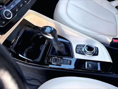 Used 2016 BMW X1 xDrive28i AWD/4WD image 19