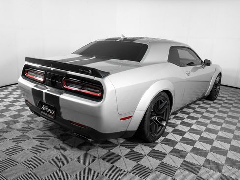 Used 2021 Dodge Challenger R/T Scat Pack image 5