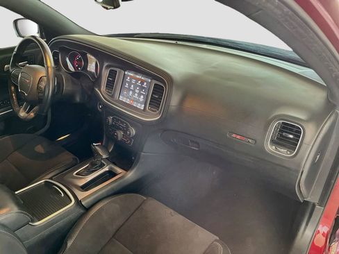 Used 2020 Dodge Charger Scat Pack w/ Plus Group RWD image 32