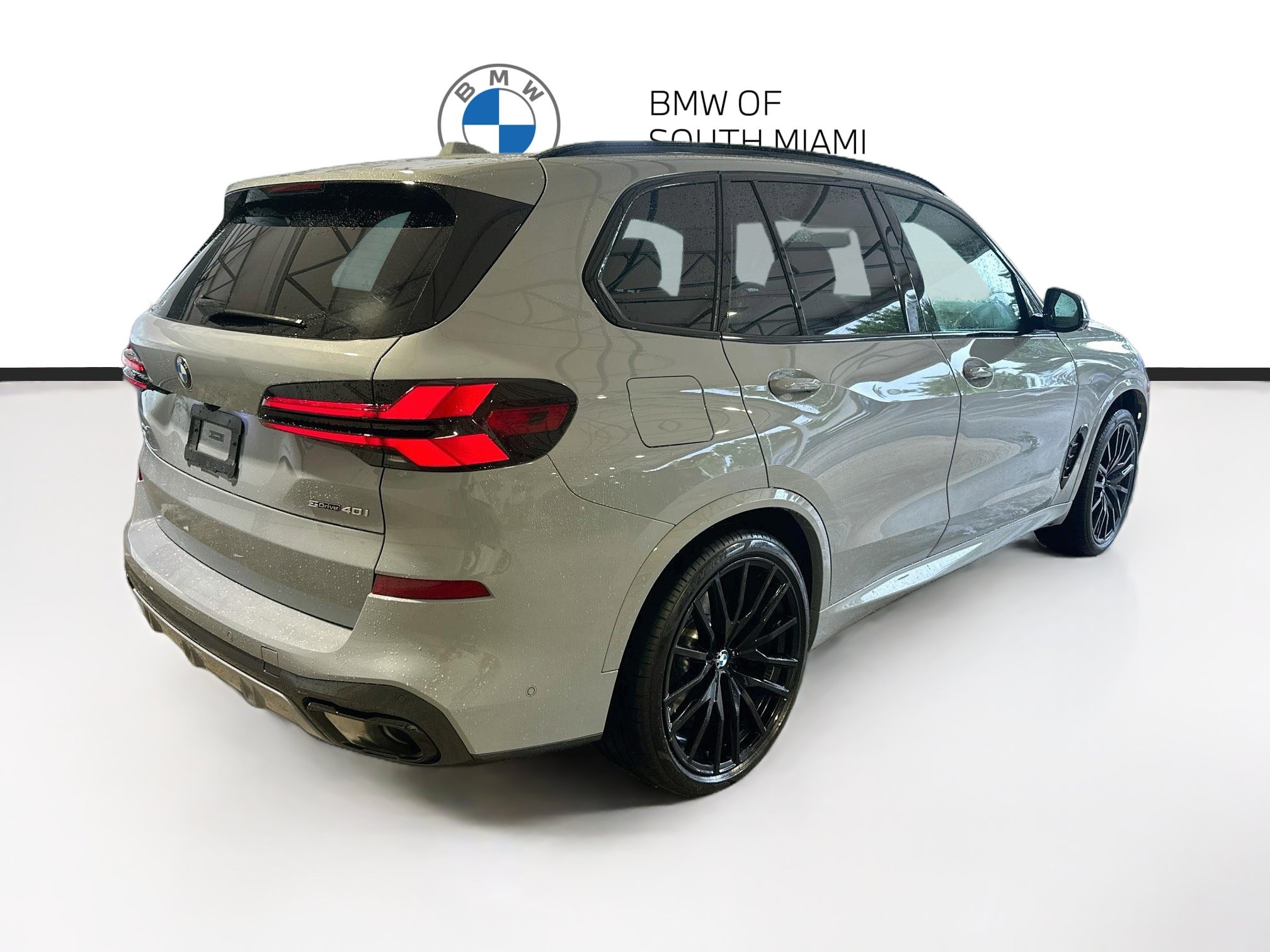 Certified 2024 BMW X5 sDrive40i w/ M Sport Package RWD image 7
