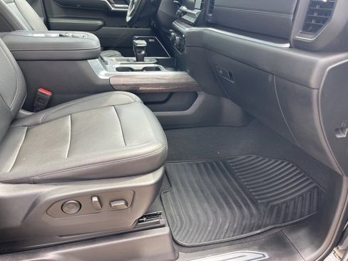 Used 2022 Chevrolet Silverado 1500 LTZ w/ LTZ Premium Package image 33