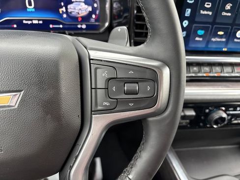 Used 2025 Chevrolet Silverado 1500 LTZ w/ Z71 Off-Road Package AWD/4WD image 12