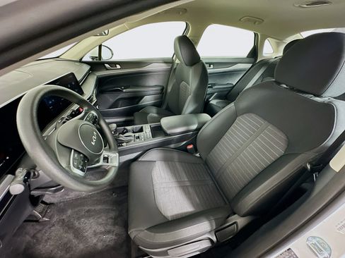 Used 2025 Kia K5 LXS image 13