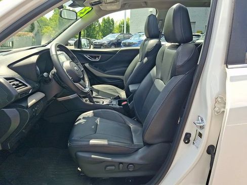 Certified 2023 Subaru Forester Limited AWD/4WD image 13
