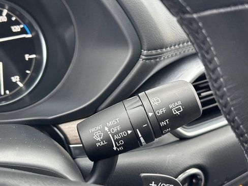 Certified 2023 MAZDA CX-5 Signature image 22