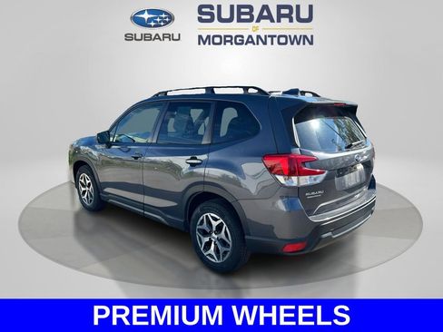 Certified 2022 Subaru Forester Premium image 7