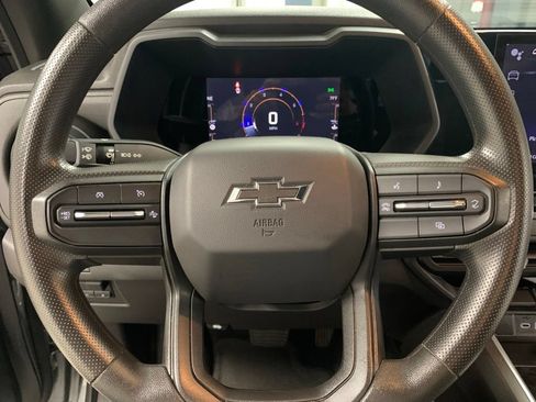Used 2023 Chevrolet Colorado Trail Boss w/ Technology Package AWD/4WD image 17