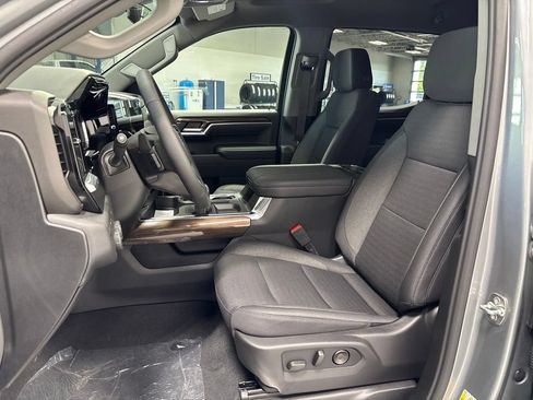 New 2026 Chevrolet Silverado 1500 RST AWD/4WD image 9