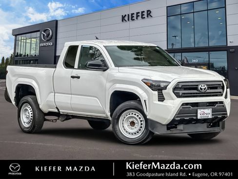 Used 2024 Toyota Tacoma SR RWD image 1