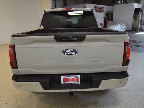 Used 2024 Ford F150 XLT image 4