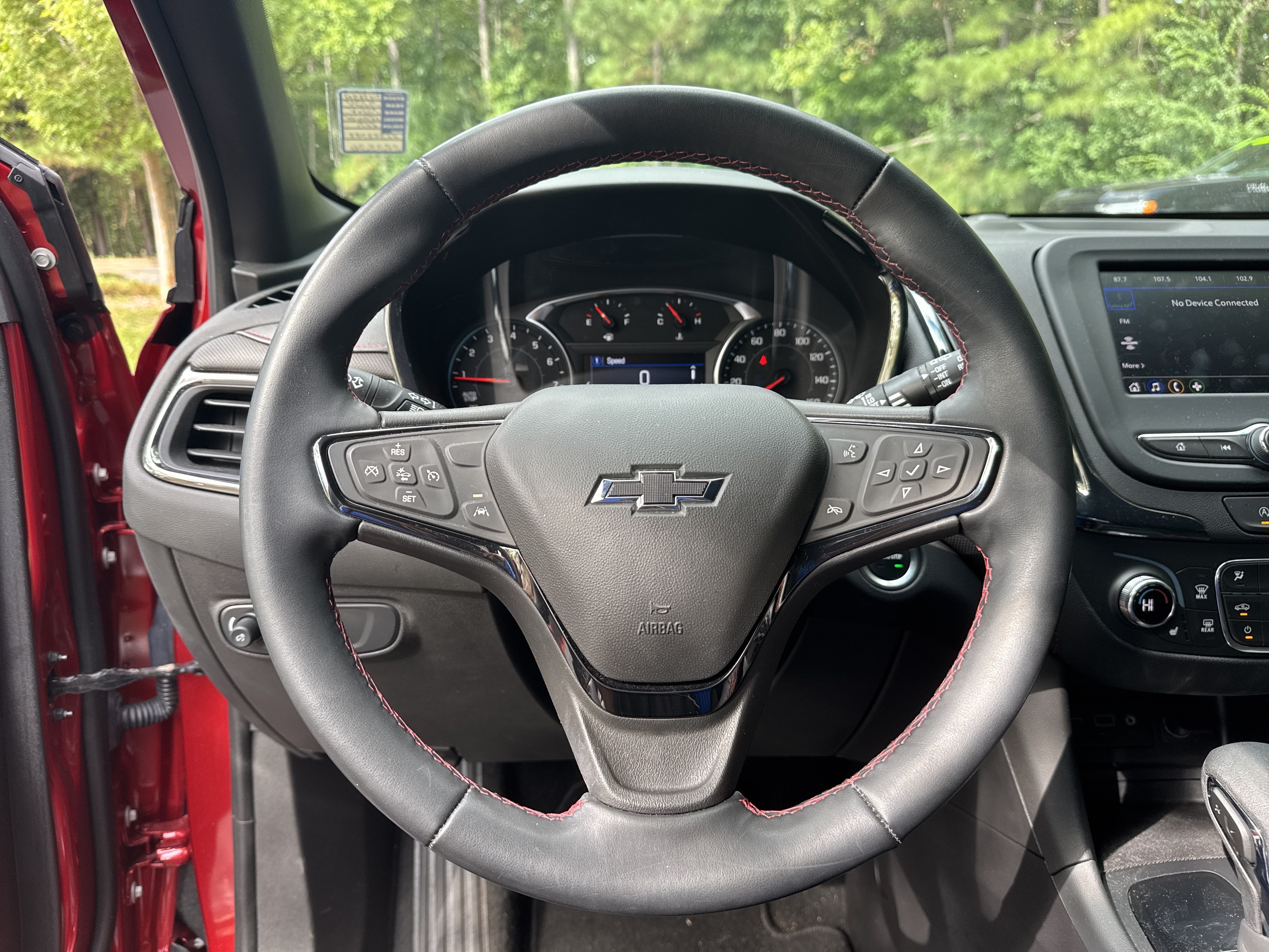Used 2024 Chevrolet Equinox RS FWD image 9